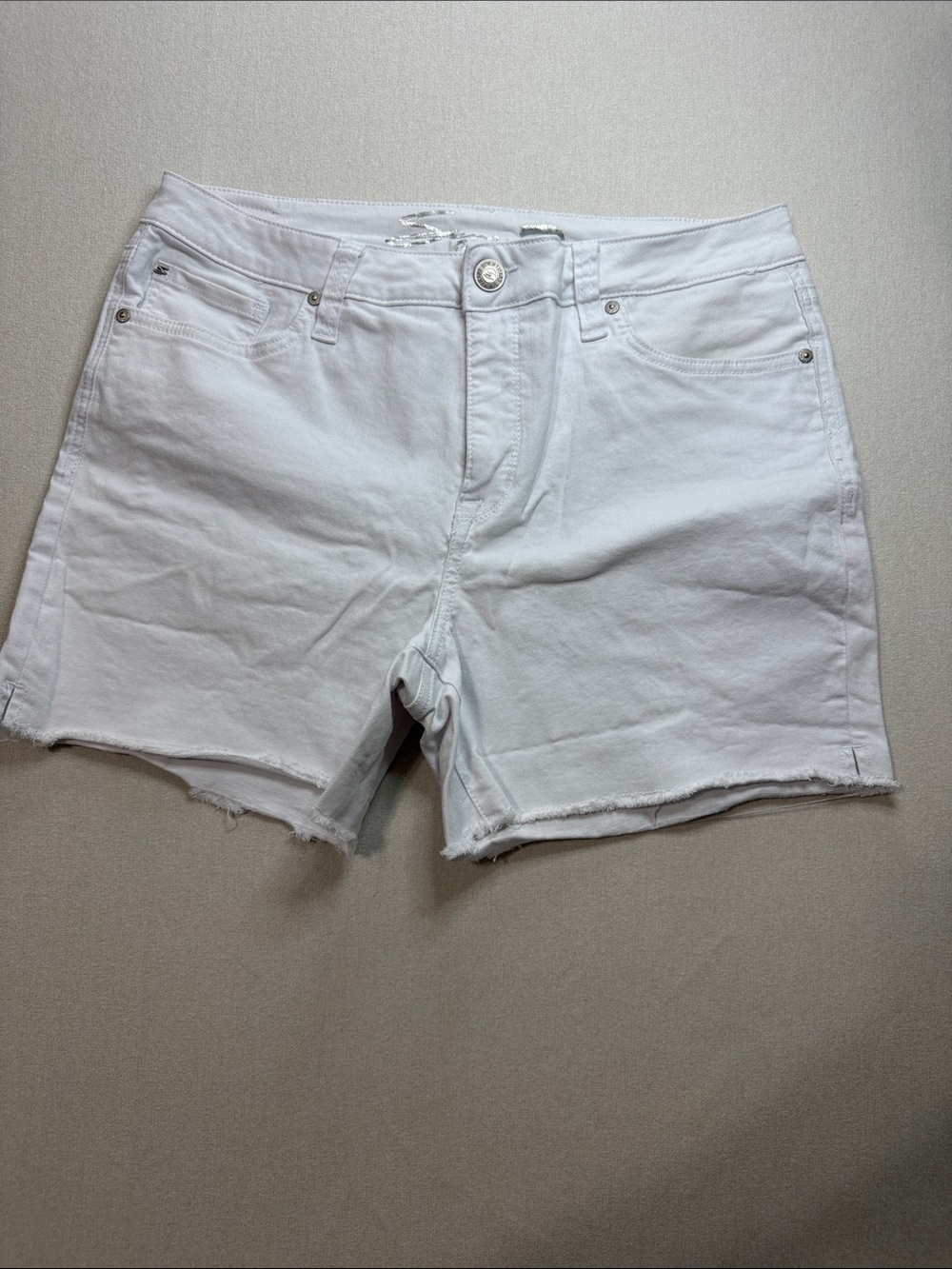 Seven7 White Raw-Hem Denim Shorts